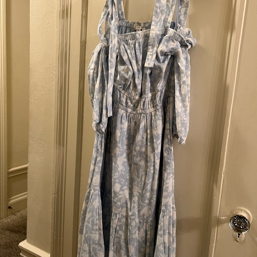 Floral Blue Maxi Dress